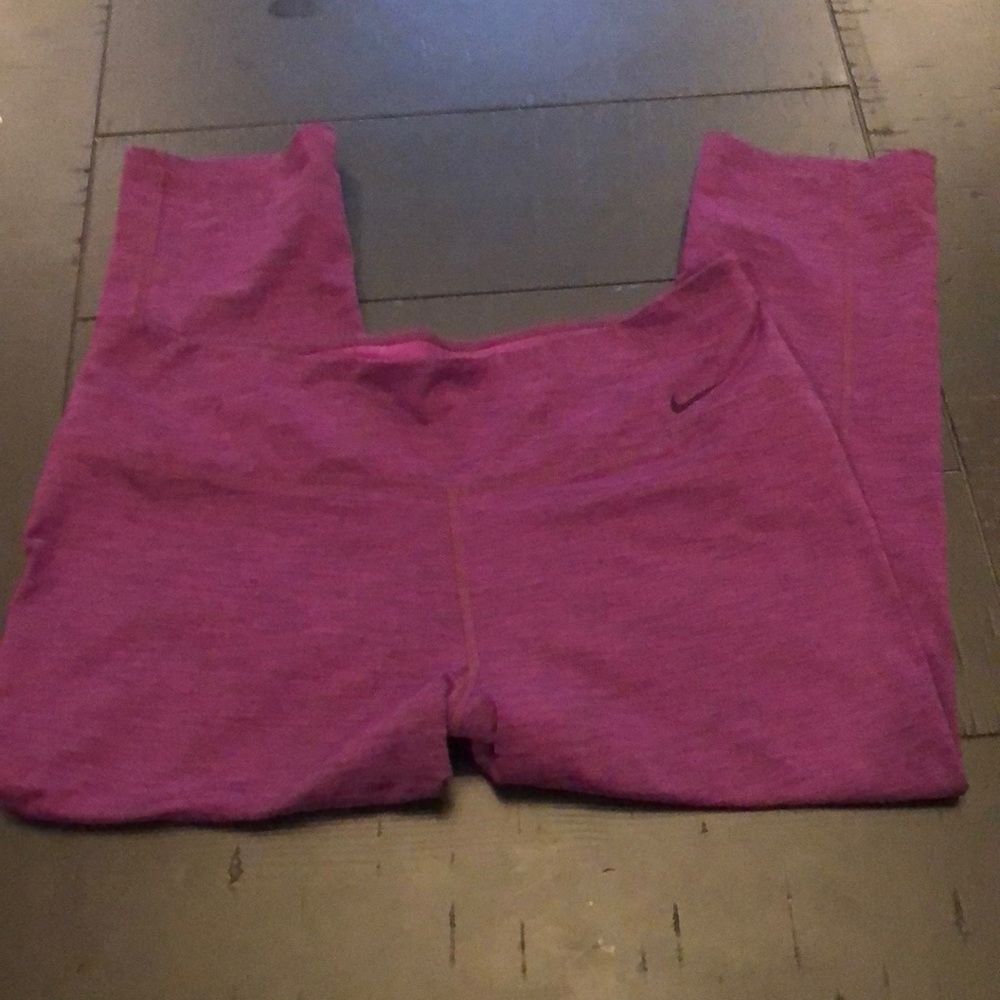 Nike Capri Leggings Sz L